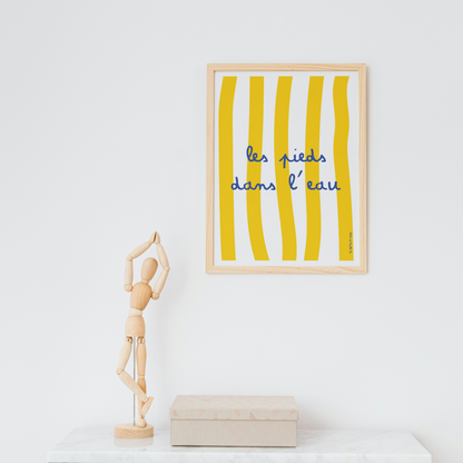 Affiche Les pieds dans l'eau par les Affiches de Voyage